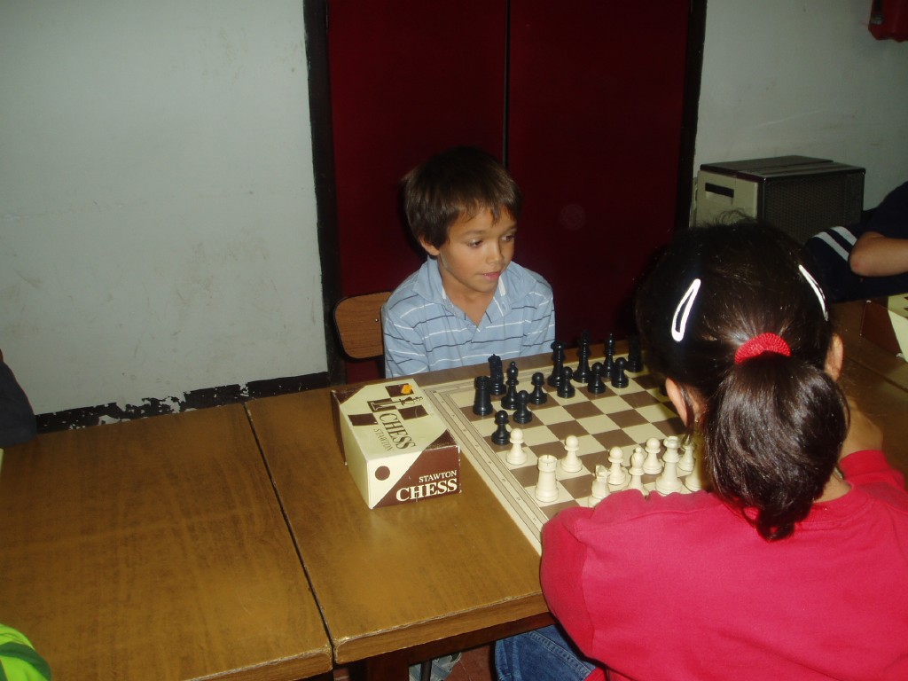 clases-escacs-arenys-munt-PA040005.jpg